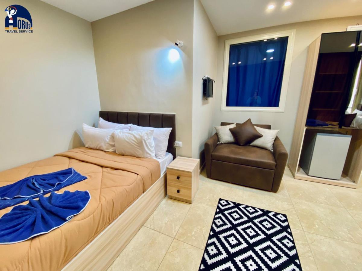 Horus Horizon Inn Pyramids View Kafrat al Jabal Exterior photo